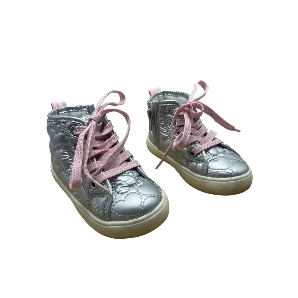 Carter’s toddler girl